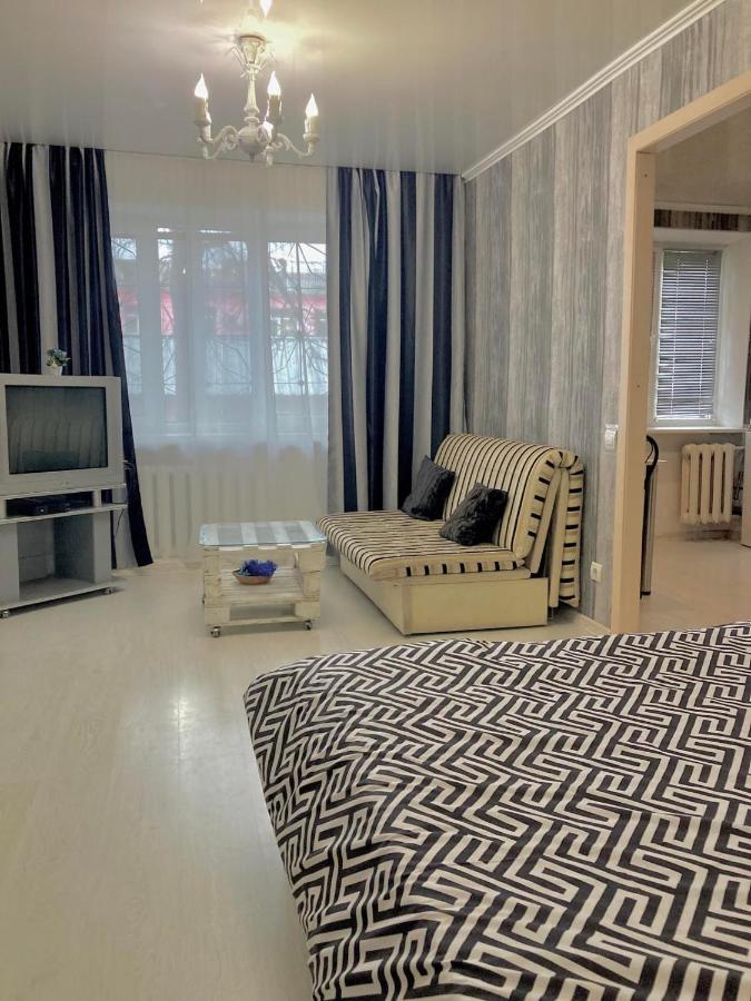 Apartment Квартира Ярослава Мудрого Kryvyj Rih Exteriör bild